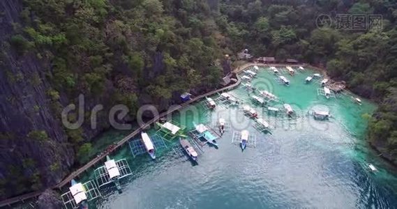 菲律宾巴拉望科罗恩的卡扬干湖泻湖。视频
