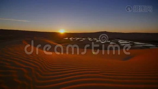 撒哈拉沙漠景观，清晨美妙的沙丘.. 时差。视频