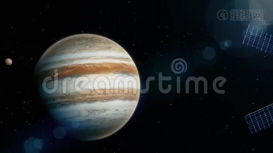 低木星轨道上美丽的现实卫星。视频