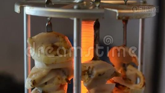 电烤肉串烹饪视频