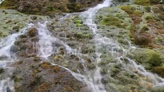 山视频中流水.视频