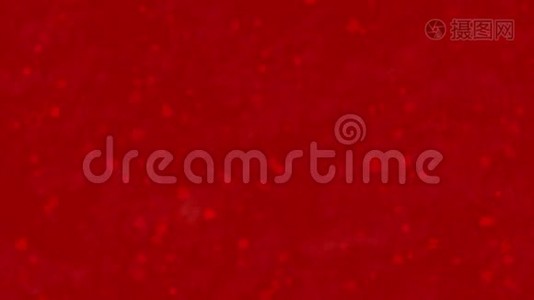 “情人节快乐”的挪威文由尘埃形成，在红色背景下变成水平的尘埃视频