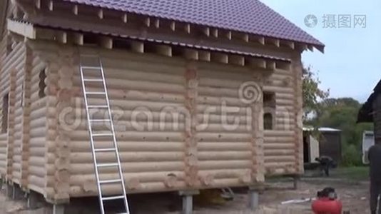 由木木工房，木屋建造..视频