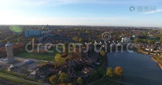 荷兰Dordrecht，沃尔堡地区水和自然景观空中景观视频