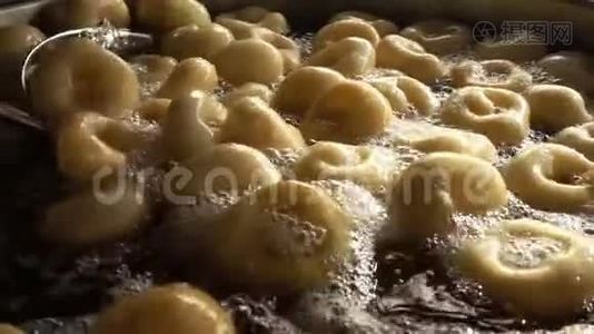 土耳其安纳托利亚传统甜点甜甜圈视频
