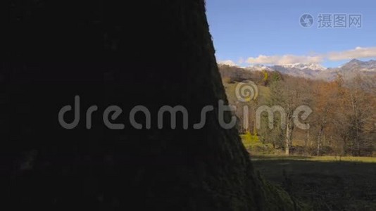 秋天的乡村风景视频