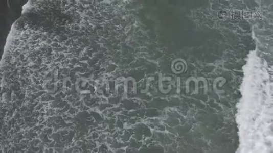 巴厘岛4K无人机飞行海滩海浪视频