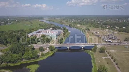 鸟瞰杰尔加瓦市拉脱维亚Zemgale无人驾驶飞机俯视4K UHD视频视频