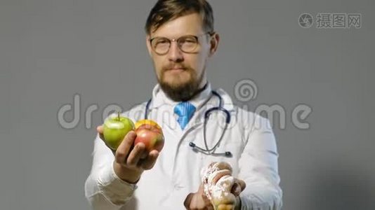 医生，灰色背景白大褂，医学概念视频