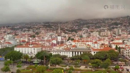 葡萄牙马德拉的Funchal城市景观。 空中观景。视频