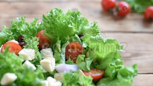 健康食品和混合蔬菜沙拉视频