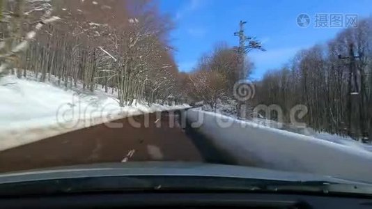 开着车，雪景.视频