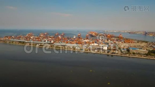 货运工业港鸟瞰图.. 菲律宾马尼拉。视频