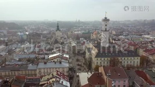 利沃夫历史中心鸟瞰图.. 无人机射击视频