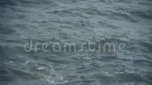 海上海浪。视频