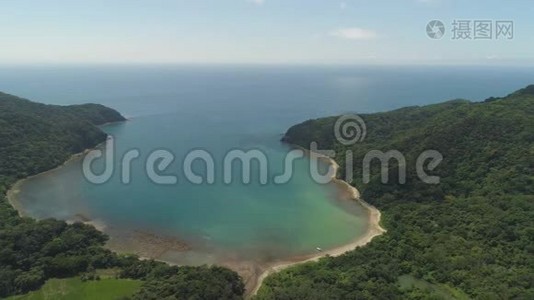 带帕劳岛海滩的海岸。 菲律宾。视频