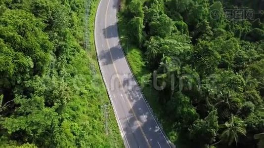 泰国热带岛屿沿途的航空运输景观视频