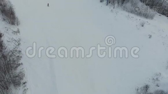 冬季滑雪胜地。 空中观景。视频