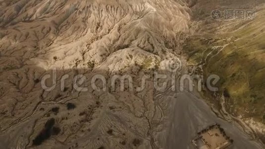 有火山口的活火山。 Gunung Bromo，Jawa，印度尼西亚。视频