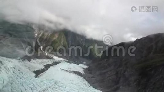 新西兰直升机窗口雪山全景景观。视频