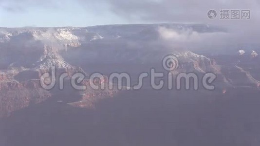 大峡谷冬季风暴视频