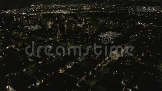 爱丽：黑暗公寓大楼，晚上在加州的圣伍德视频