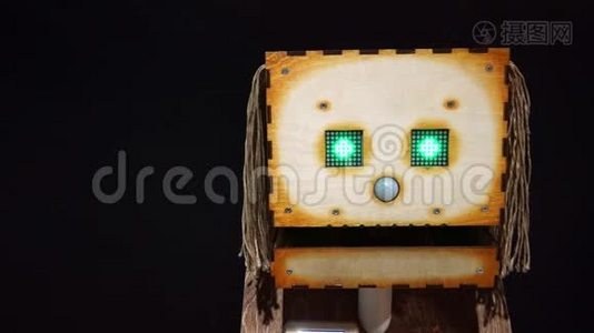 木制机器人的头像安卓视频