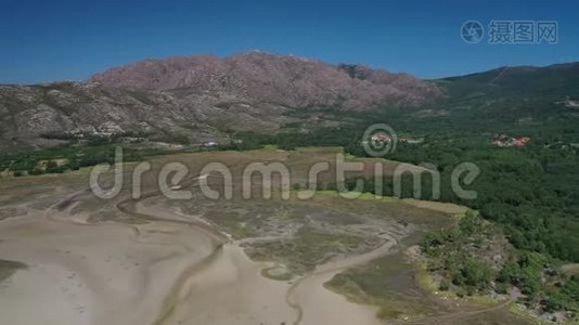 西班牙加利西亚的卡纳塔山谷河三角洲视频