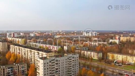 维捷布斯克市一栋22层楼的窗户视频