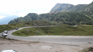阿尔卑斯山的道路15秒视频
