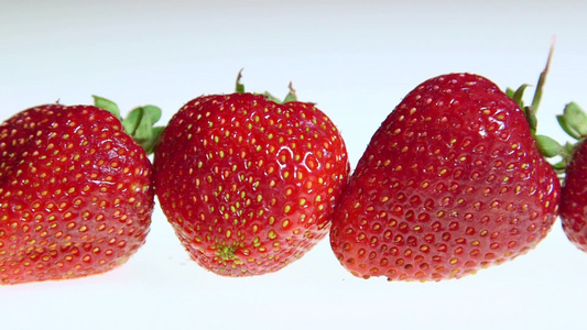 新鲜草莓特写视频