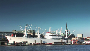 大型舰艇船舶停开码头港口7秒视频