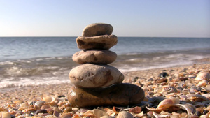 海滩上的石头10秒视频
