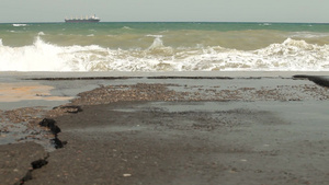 海浪漫上海岸10秒视频