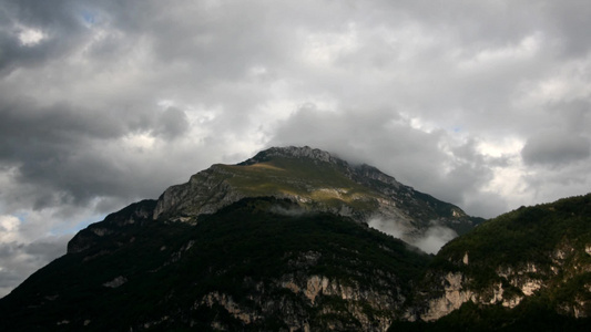 阿尔卑斯山顶景观视频