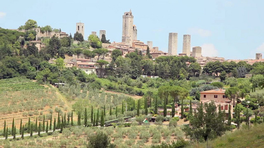 意大利托斯卡纳圣吉米纳诺的城市景观视频