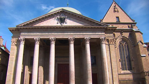 圣皮埃尔大教堂8秒视频