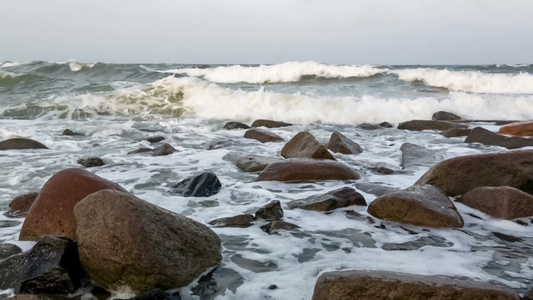 夏日的海岸波涛视频