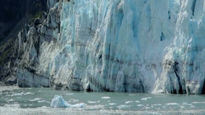 阿拉斯加冰川湾国家公园的玛格丽特冰川景观30秒视频