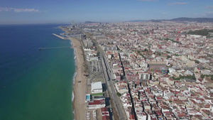 空中拍摄的巴塞罗那景观17秒视频