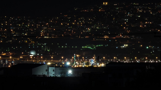 灯光点点希腊夜晚城市生活视频