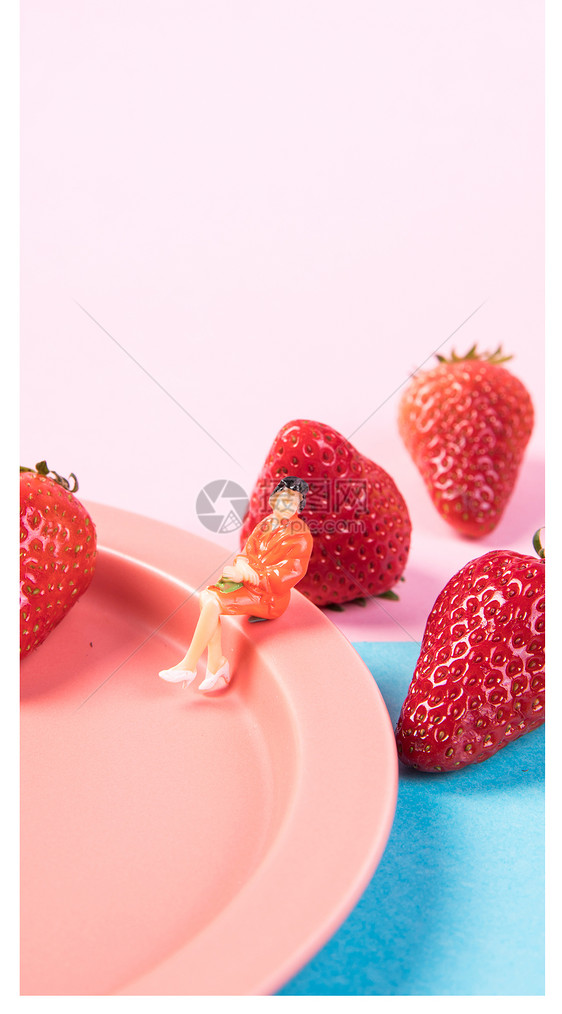 创意草莓静物手机壁纸图片