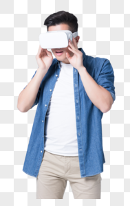 年轻男子戴VR眼镜体验虚拟现实图片图片