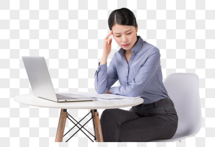 坐在办公桌前头痛的职场女性图片图片
