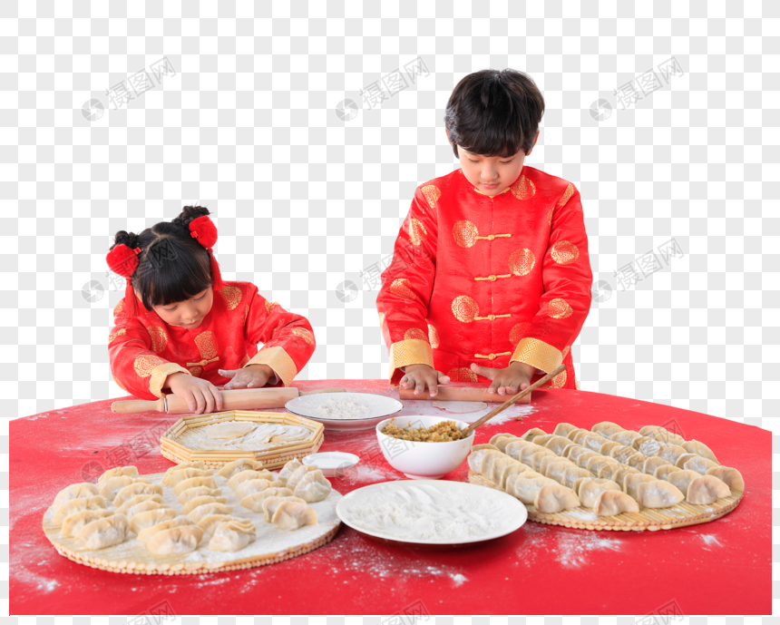 新年孩子们在包饺子图片