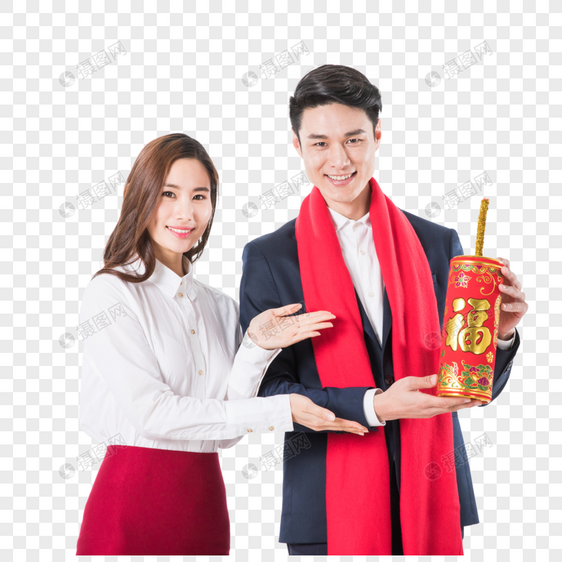 年轻夫妇过新年图片