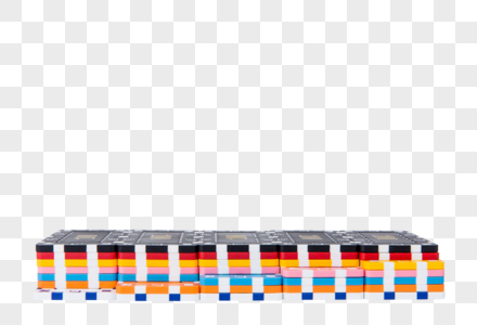 团队合作彩色筹码拼接摆拍图片
