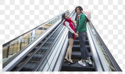 男女情侣在商场疯狂购物高清图片