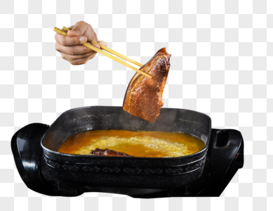 热气腾腾的煮腊肉图片