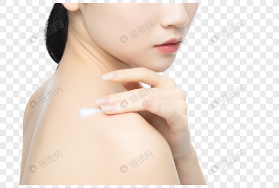 女性护肤涂抹乳液图片